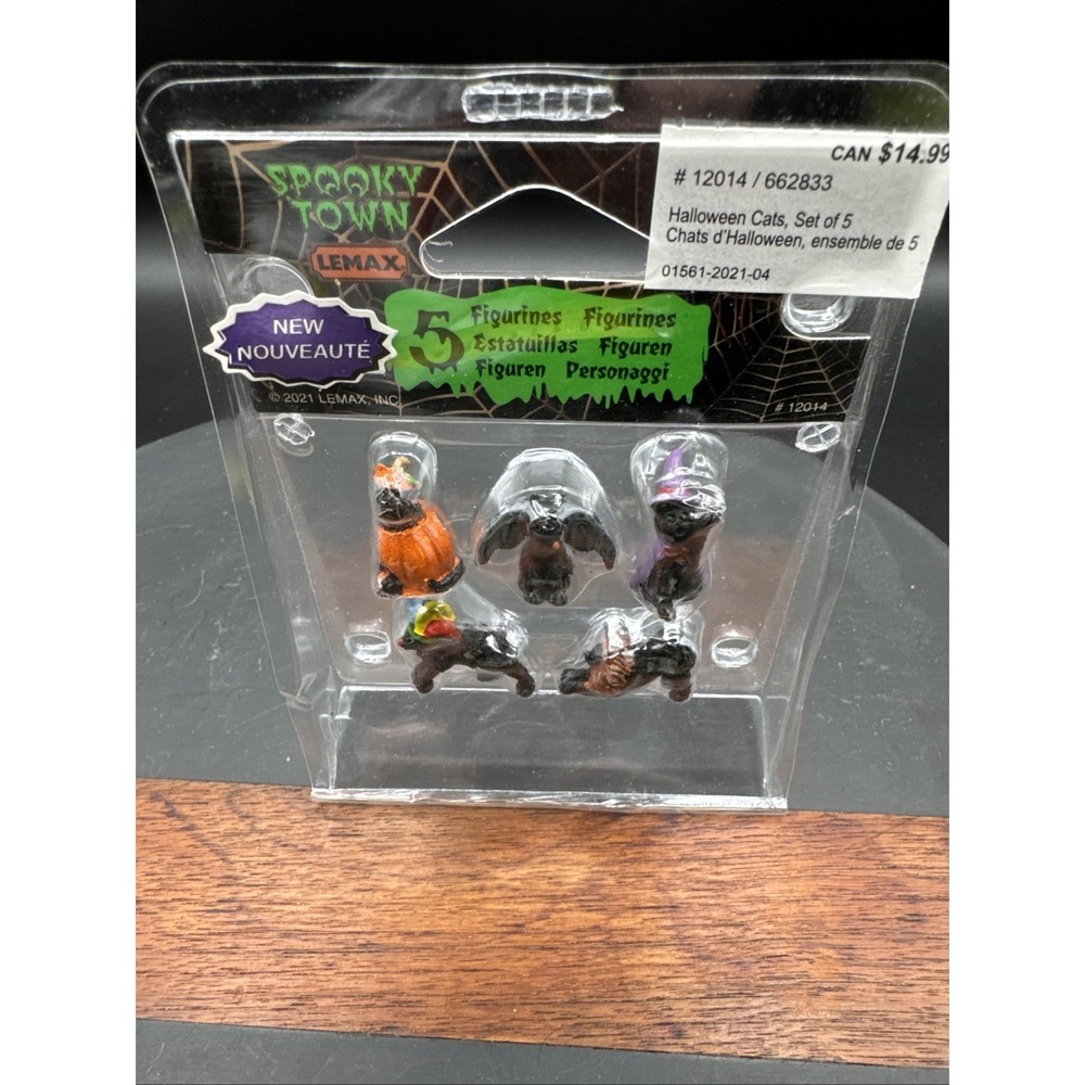 Lemax Spooky Town Halloween Cats -Set Of  5-Halloween Village Carnival